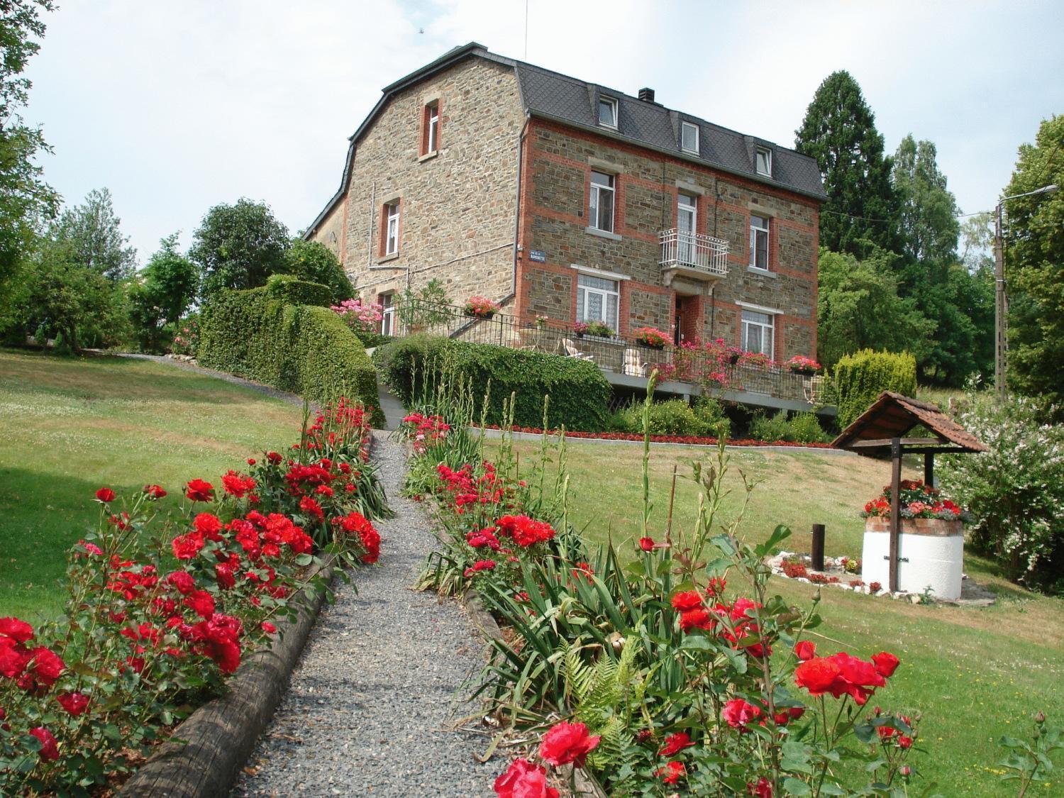 Villa Louise Буйон Екстериор снимка